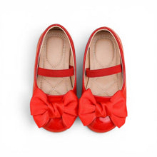 Cargar imagen en el visor de la galería, Zapatos Rojos Charol Moño