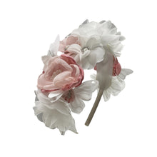Cargar imagen en el visor de la galería, Diadema Flores Mariposas Romance