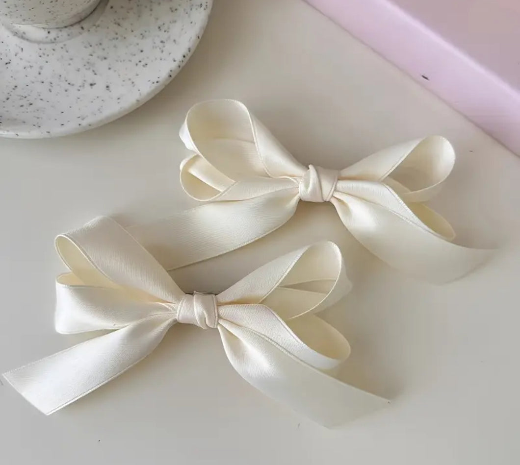 Moño Clip Satin