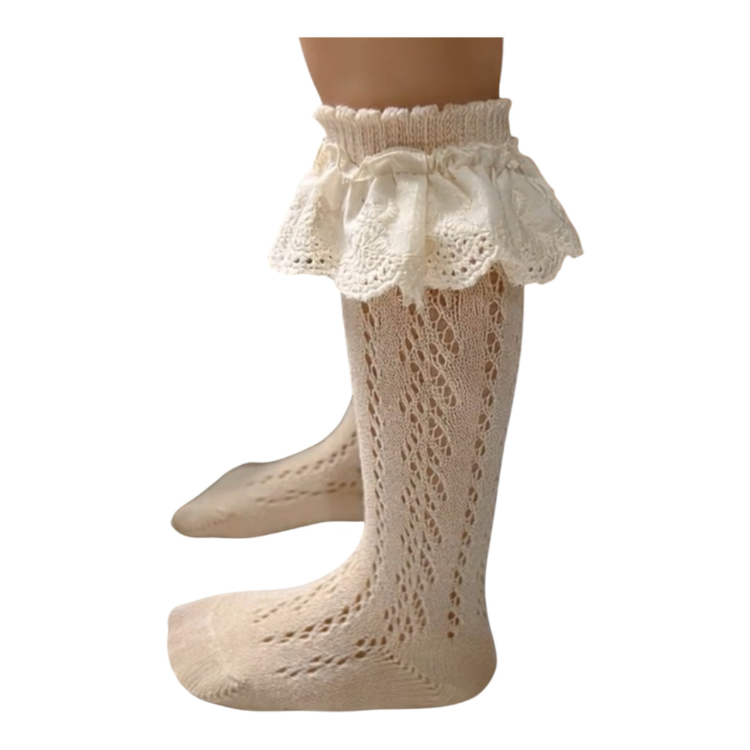 Calcetas encaje beige Olán