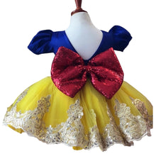 Cargar imagen en el visor de la galería, Adell Snow white