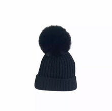 Cargar imagen en el visor de la galería, Gorro Clara