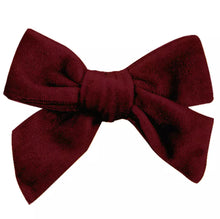 Cargar imagen en el visor de la galería, Moño Clip Velvet