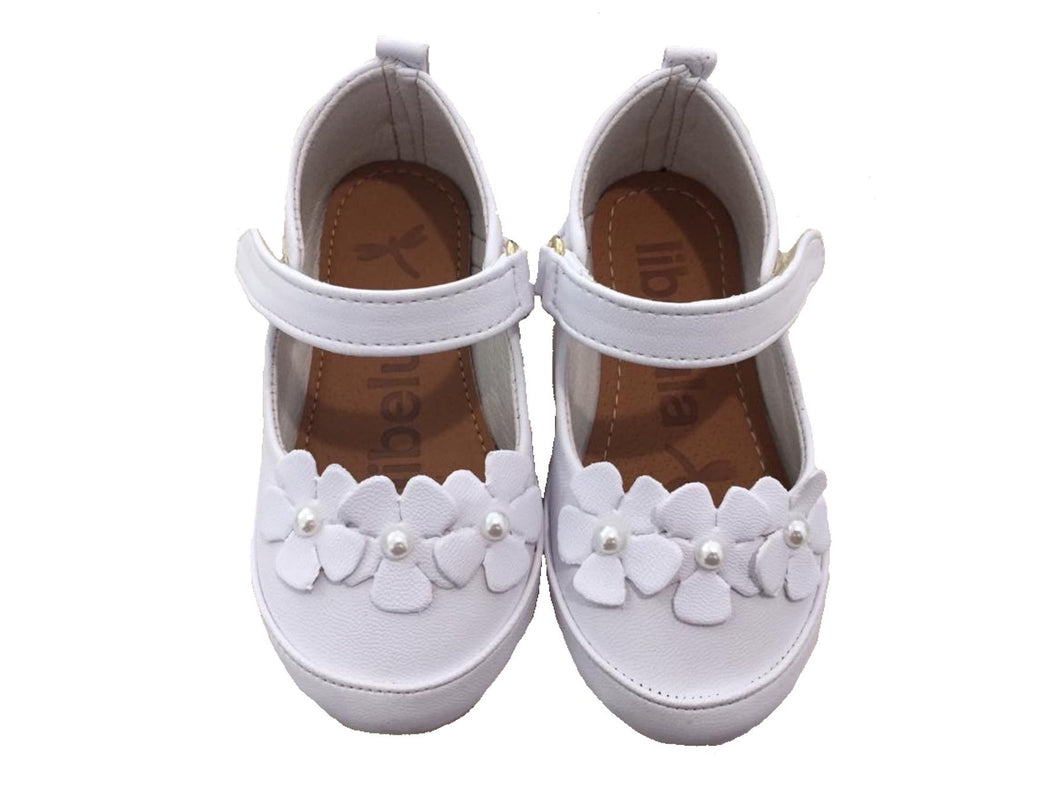 Basic White Flowers